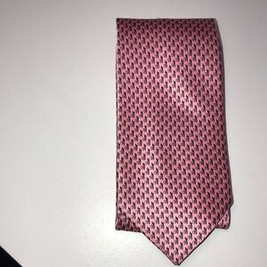 Elegant Pink Geometric Silk Dunhill Tie (Used)
